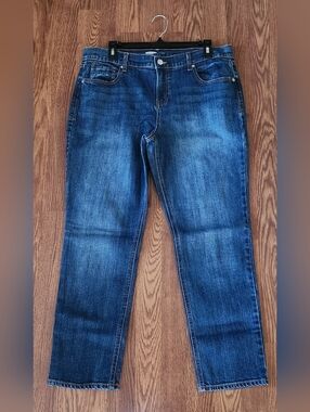 Old Navy Women's Boyfriend Jeans in Dark Blue Wash